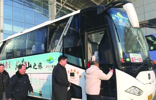 道路乘客被分流 臨沂汽車站試水