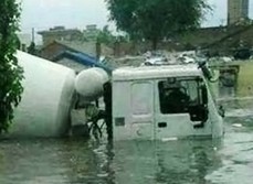 東勝暴雨冰雹襲擊 11人死亡車被砸全是坑(組圖)