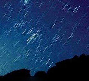 21世紀(jì)最大流星雨來襲 誰跟你一起看流星雨？